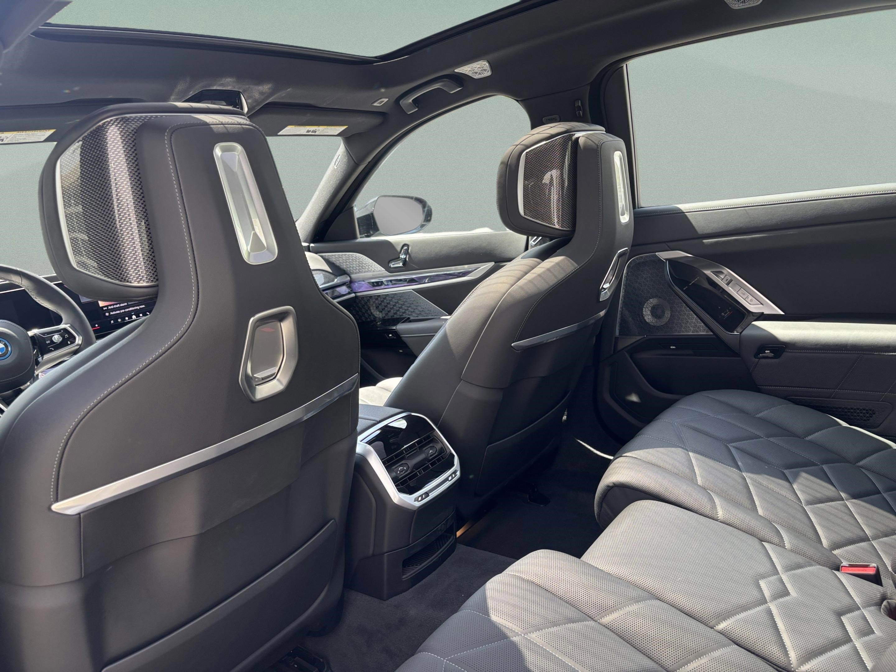 2025 BMW i7 eDrive50