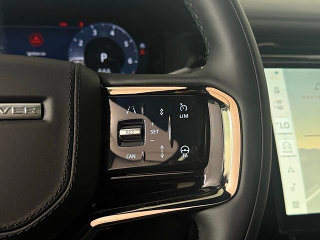 2026 Land Rover Range Rover Velar Dynamic SE