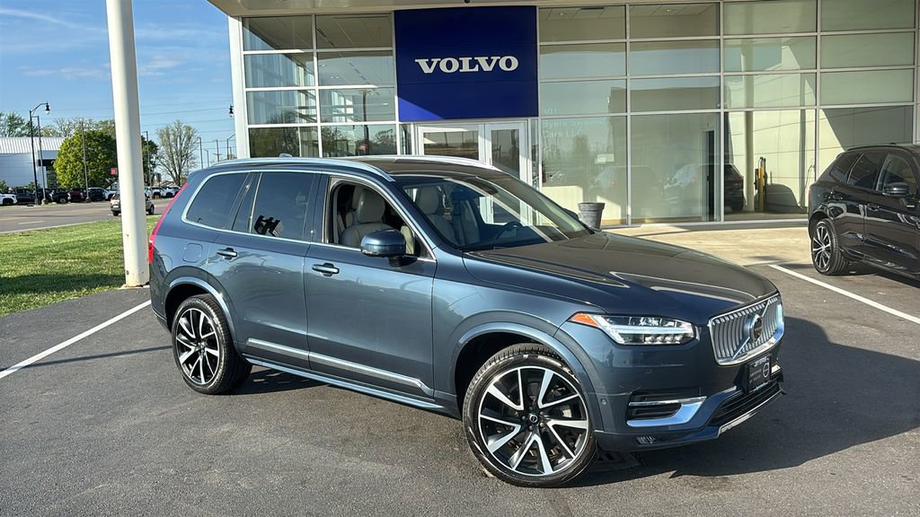 2023 Volvo Xc90 B5 Plus