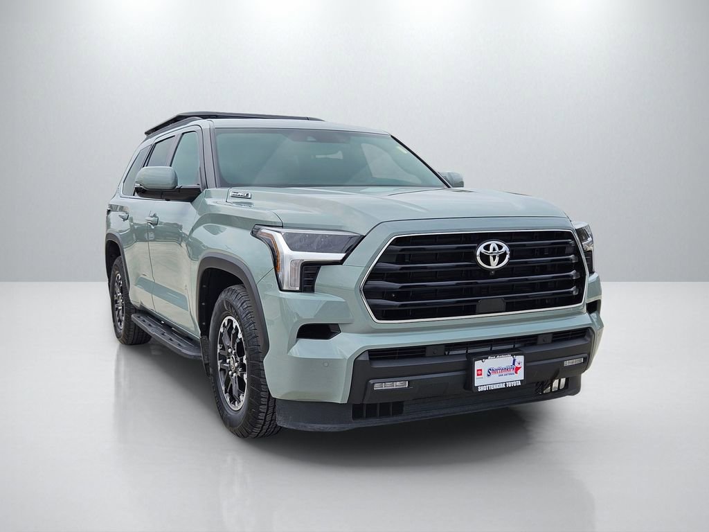 2025 Toyota Sequoia SR5