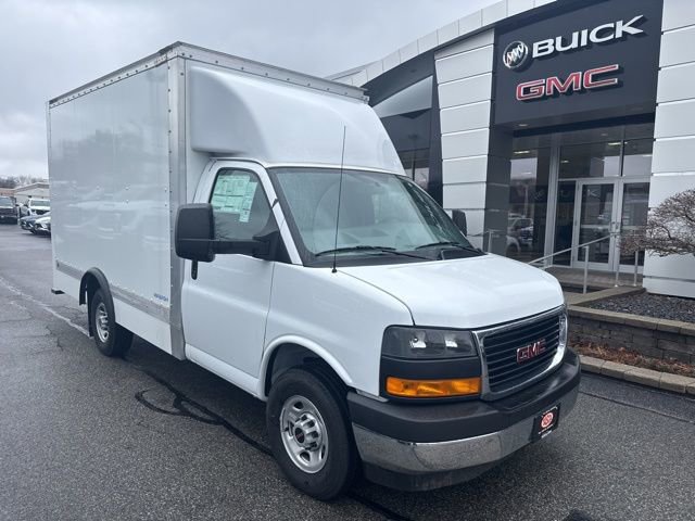 Used 2024 GMC Savana 3500 w/ Power Convenience Package