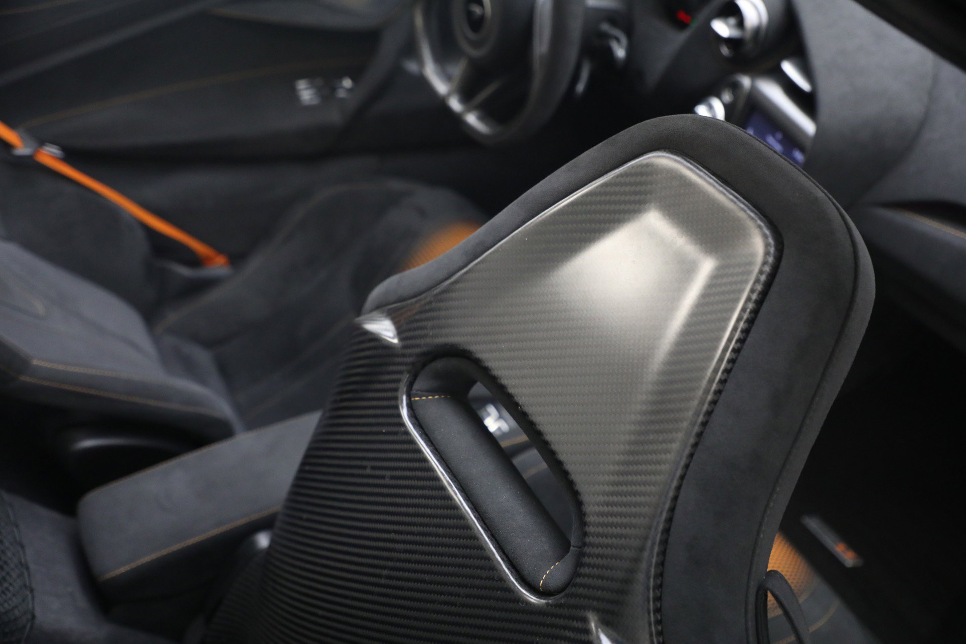 Used 2022 McLaren 765LT photo 40