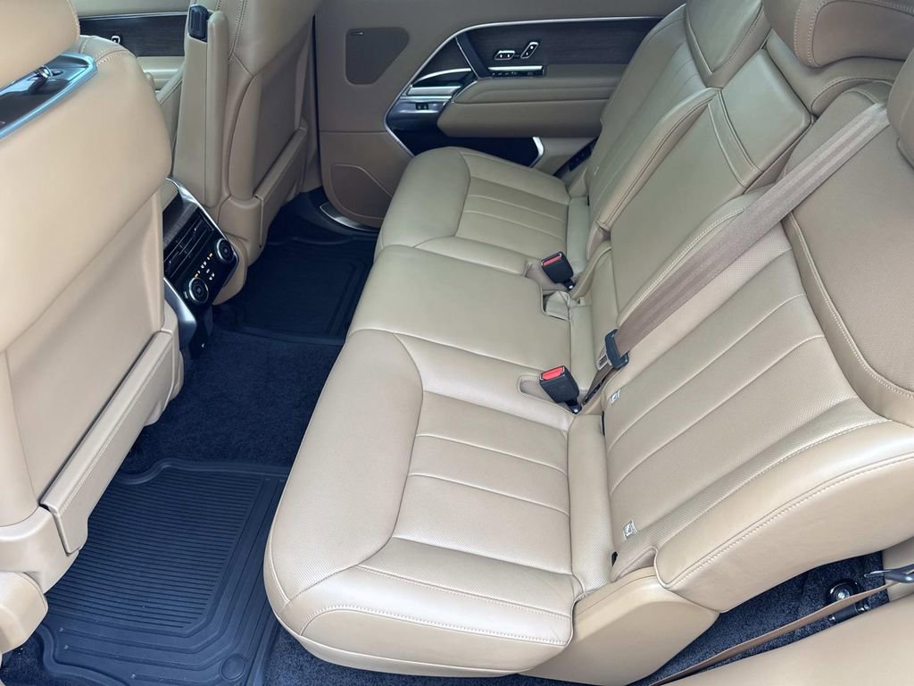 2023 Land Rover Range Rover Long Wheelbase SE