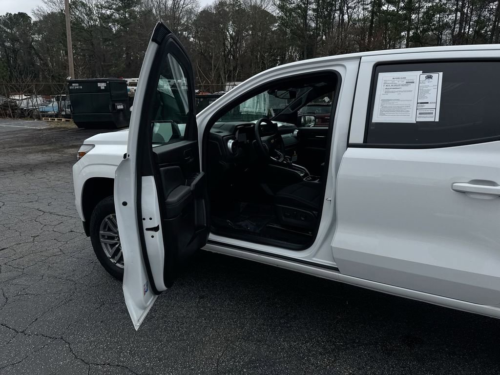 2025 Chevrolet Colorado LT