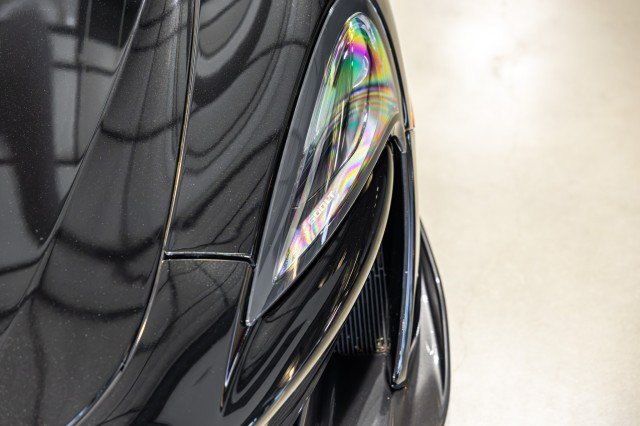 Used 2020 McLaren 600LT Spider photo 10