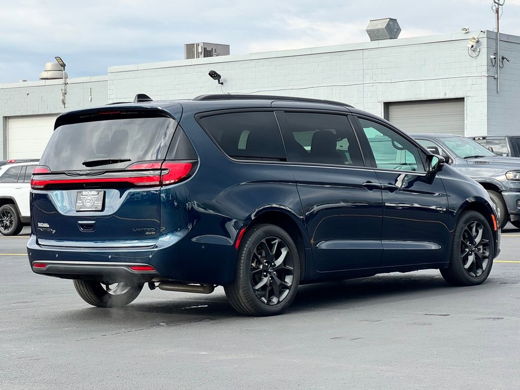 2023 Chrysler Pacifica Limited
