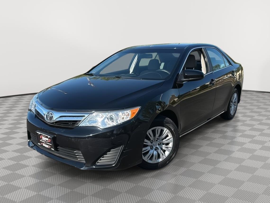 Used 2012 Toyota Camry LE