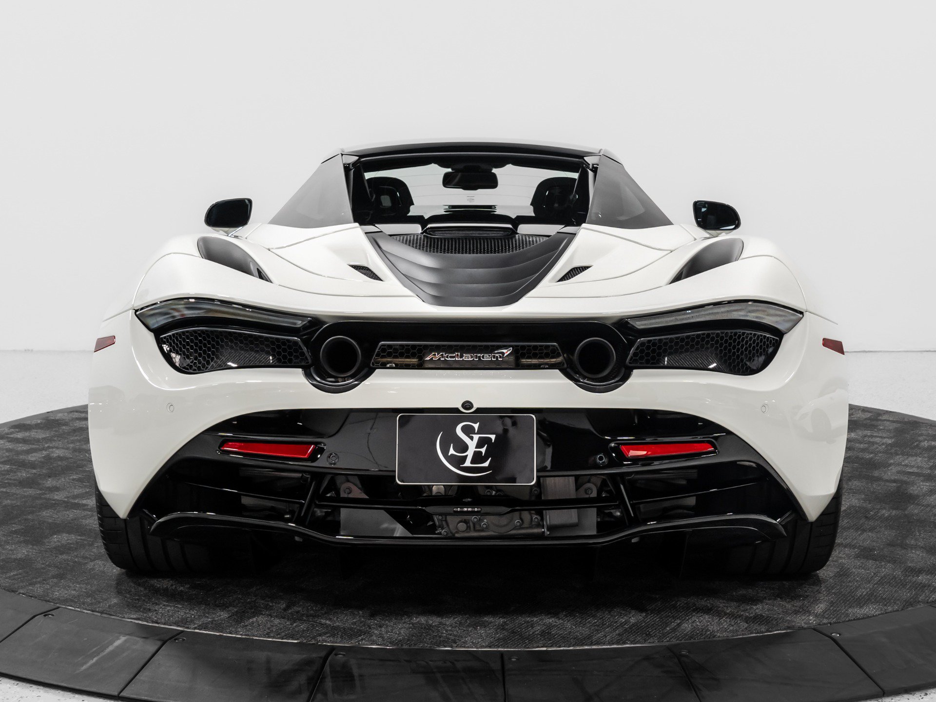 Used 2021 McLaren 720S Performance photo 21