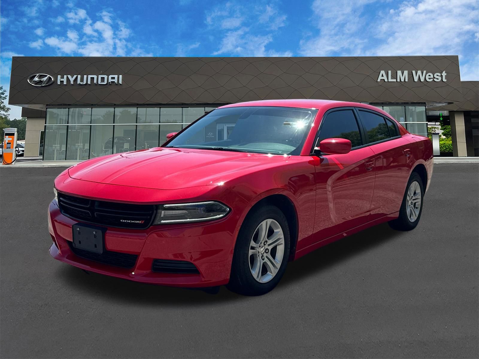 Used 2018 Dodge Charger SXT