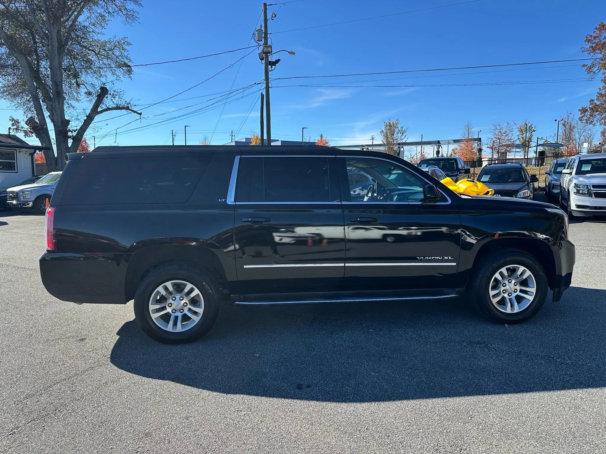 2017 GMC Yukon XL SLT