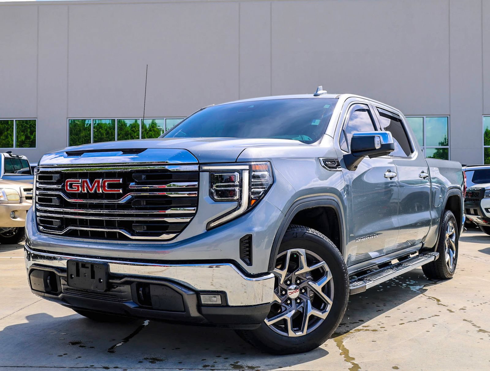 Used 2023 GMC Sierra 1500 SLT w/ SLT Premium Package
