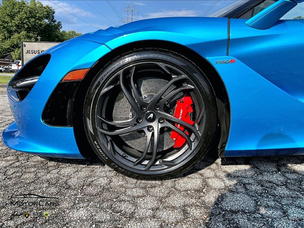 Used 2024 McLaren 750S Spider photo 9