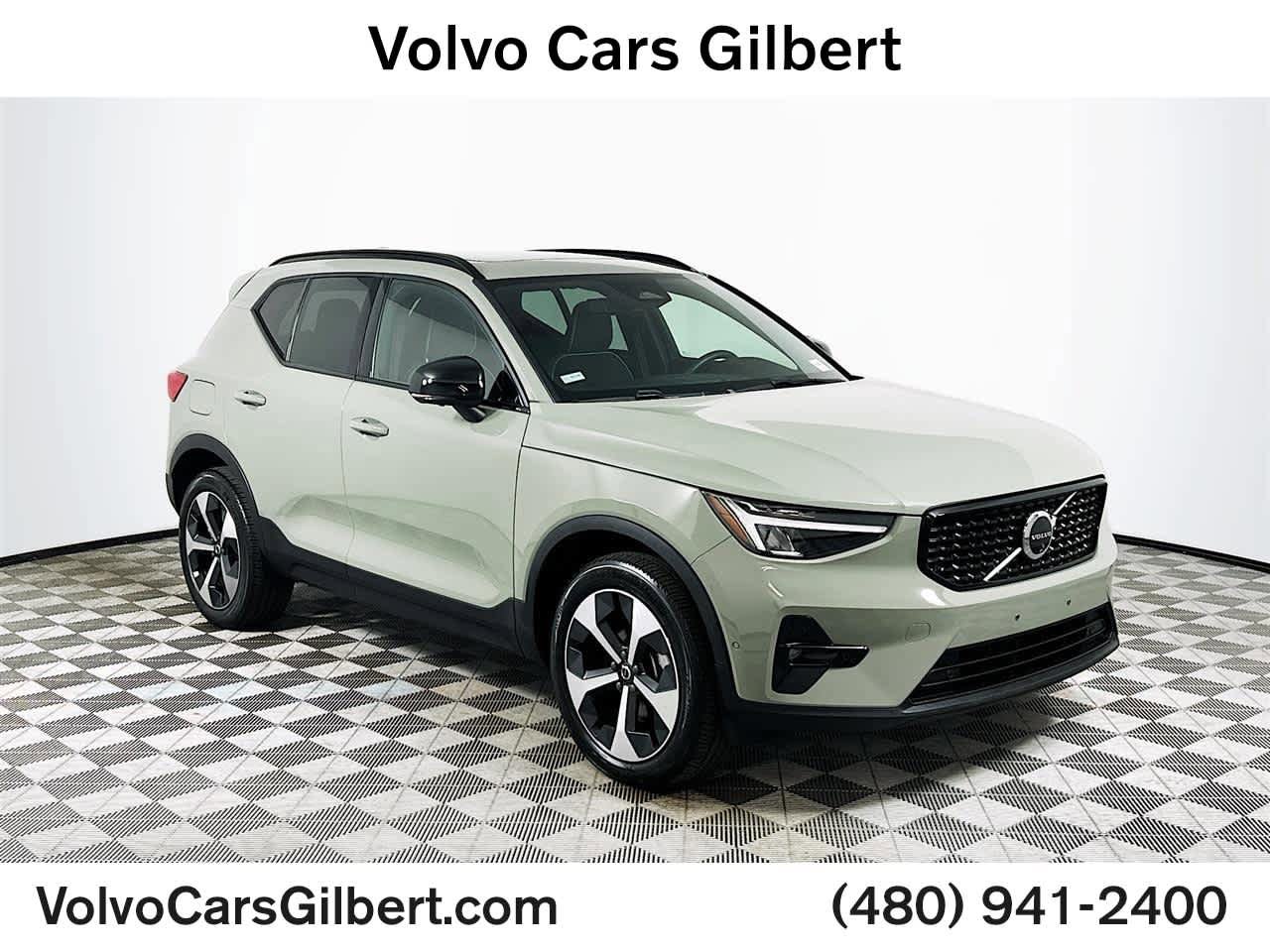 Used 2024 Volvo XC40 B5 Plus w/ Protection Package Premier