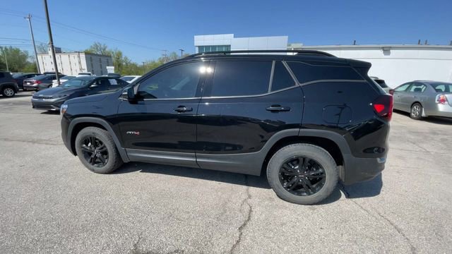 2023 GMC Terrain AT4