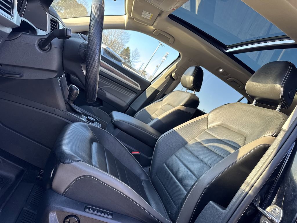 2022 Volkswagen Atlas SEL Premium