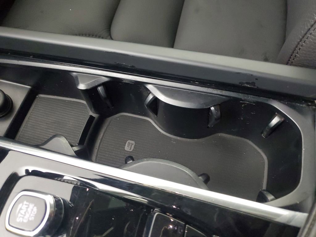 2024 Volvo Xc60 B5 Plus