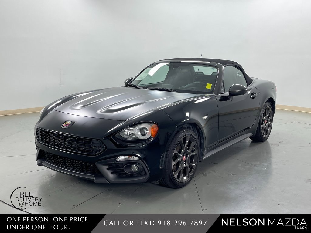 2017 Fiat 124 Spider Abarth