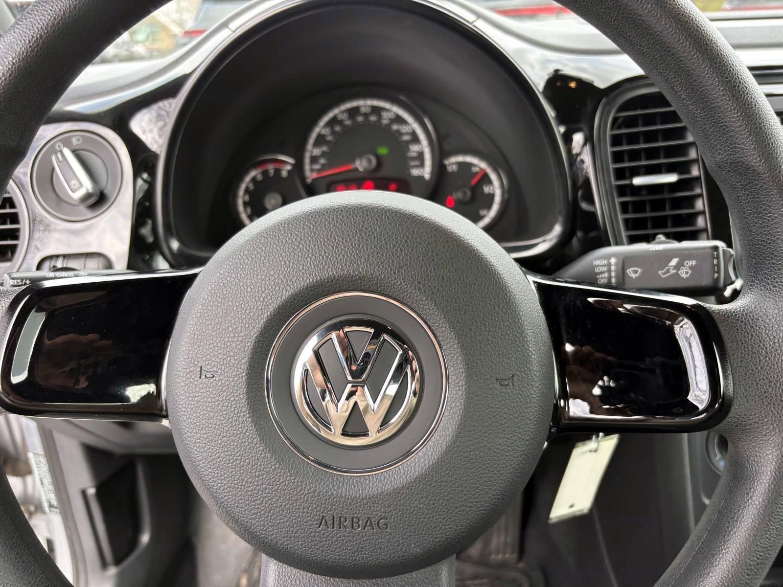 2014 Volkswagen Beetle 2.5