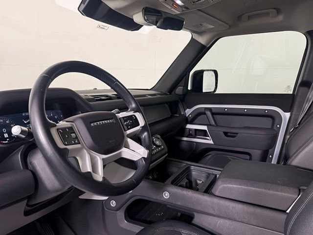 2022 Land Rover Defender 110 SE