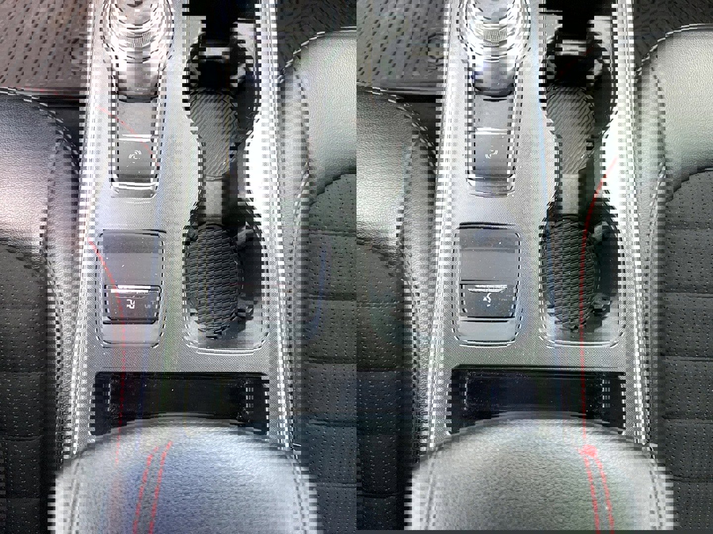 2022 Ford Edge ST-Line