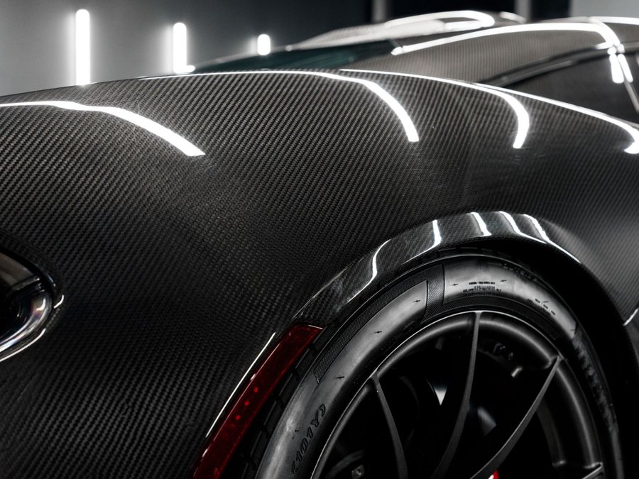 Used 2012 McLaren P1 photo 16