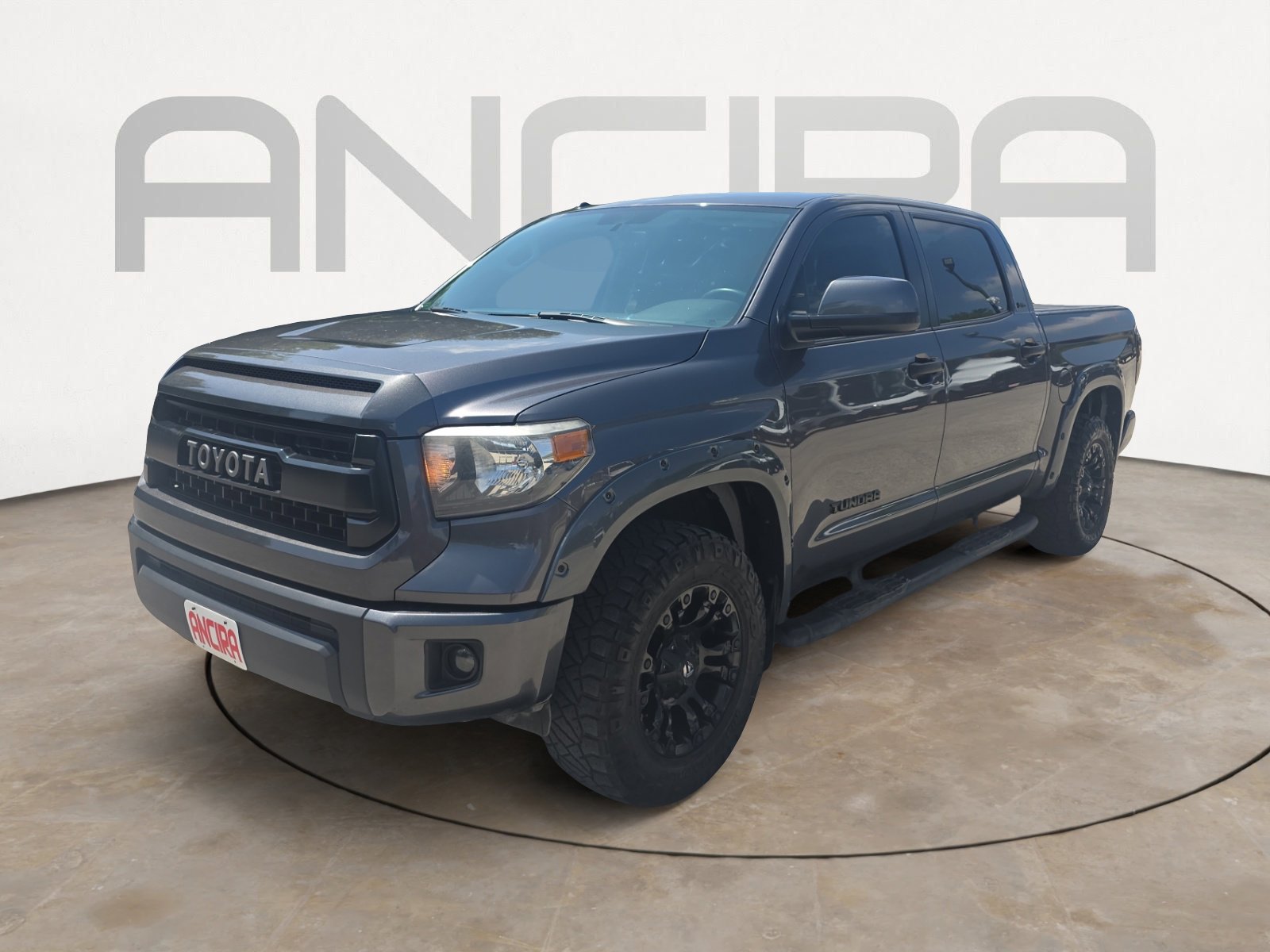 2017 Toyota Tundra SR5