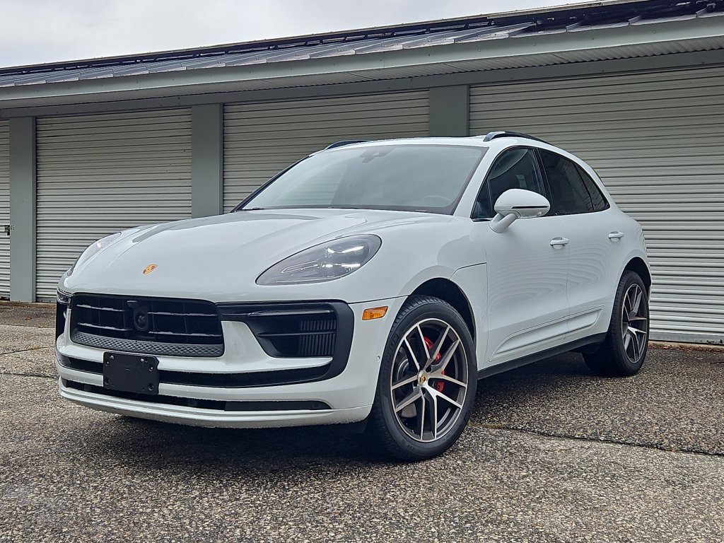 Certified 2023 Porsche Macan S