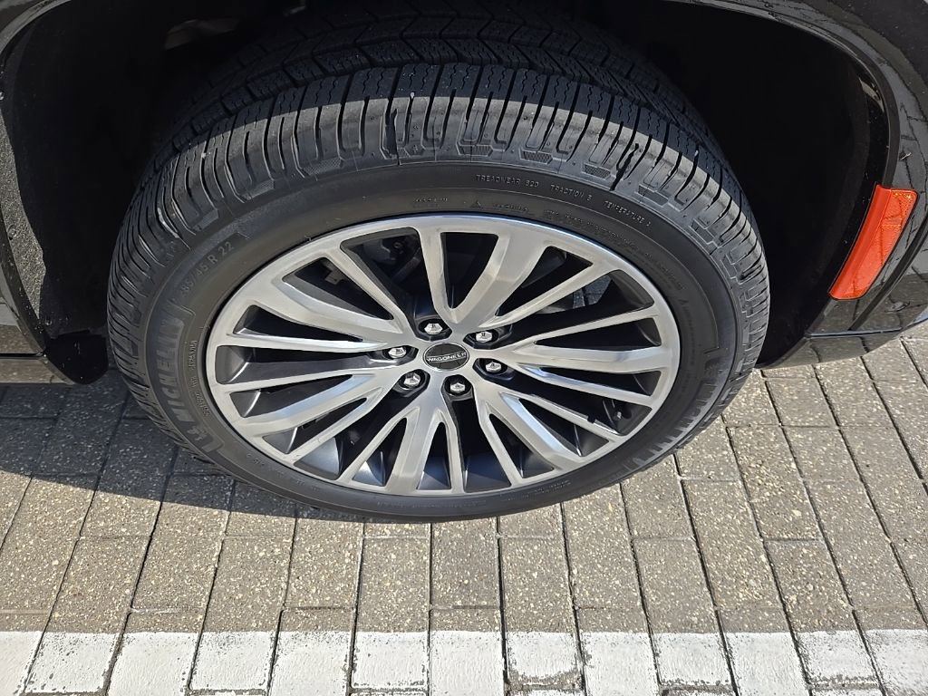 2023 Jeep Grand Wagoneer Series III