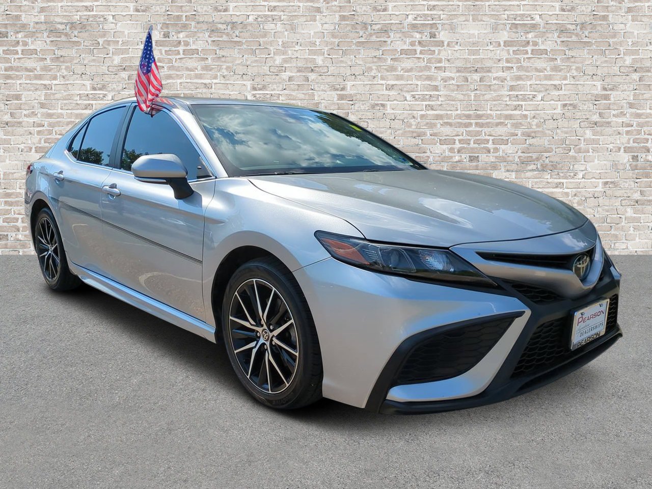 Used 2023 Toyota Camry SE