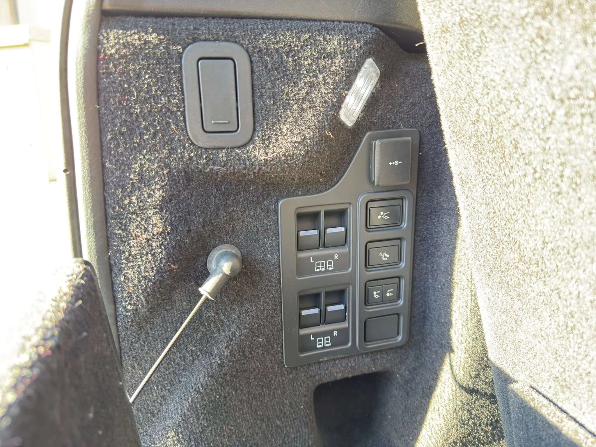 2023 Land Rover Discovery Metropolitan Edition