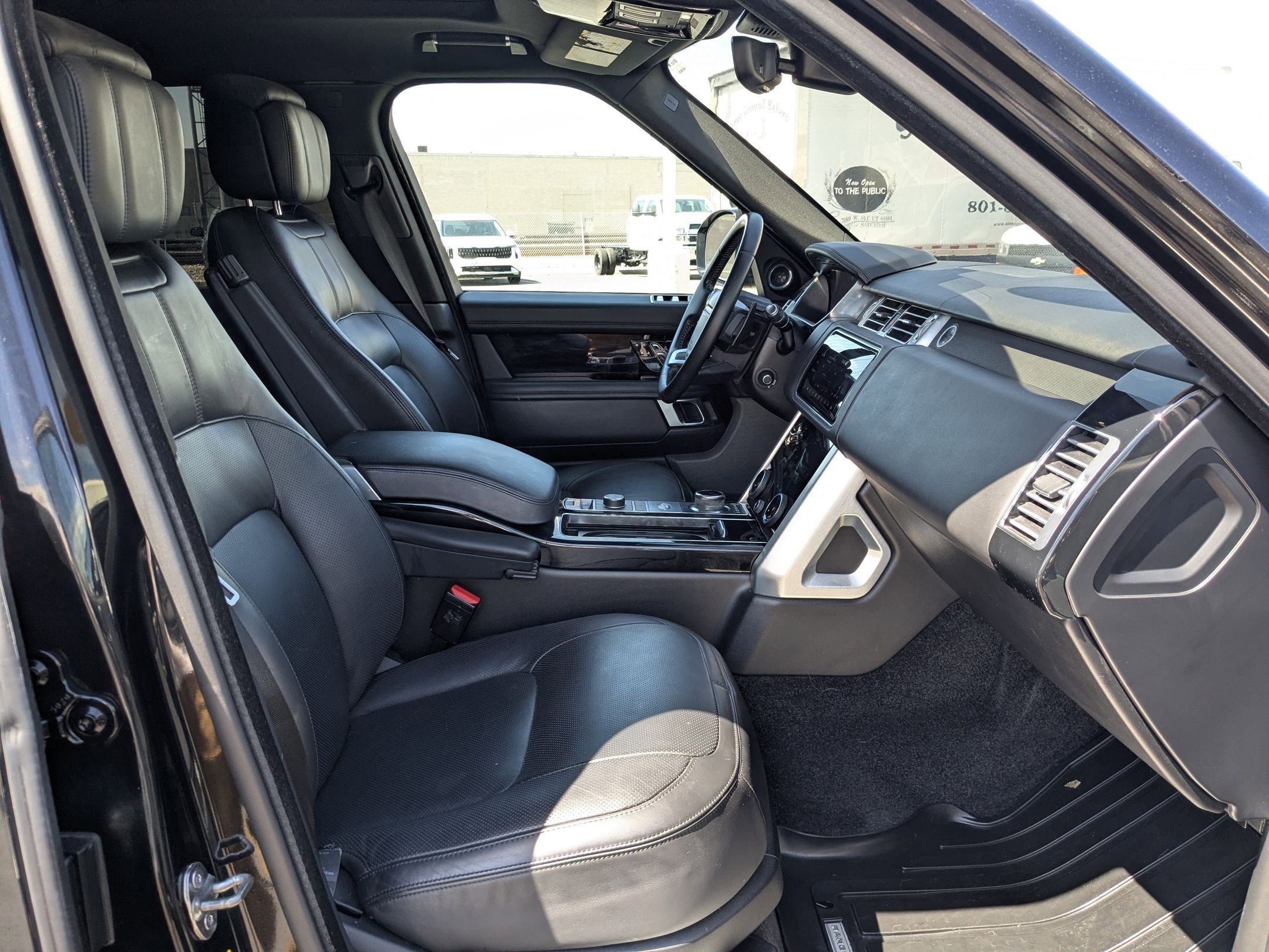 2022 Land Rover Range Rover Westminster Edition