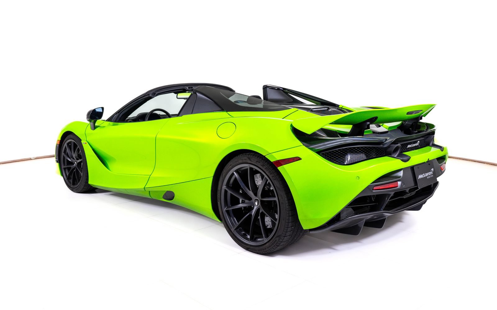 Used 2022 McLaren 720S Performance photo 5