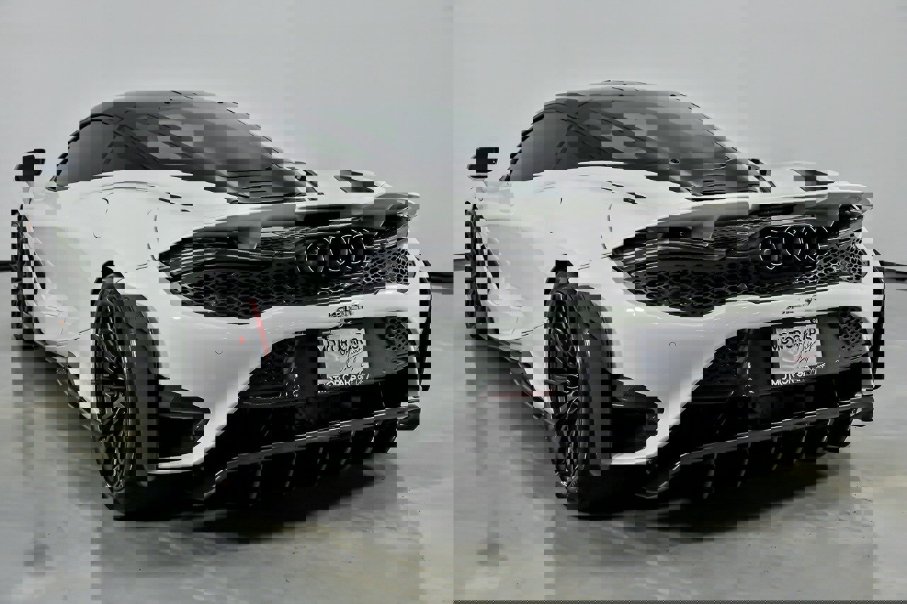 Used 2021 McLaren 765LT photo 14
