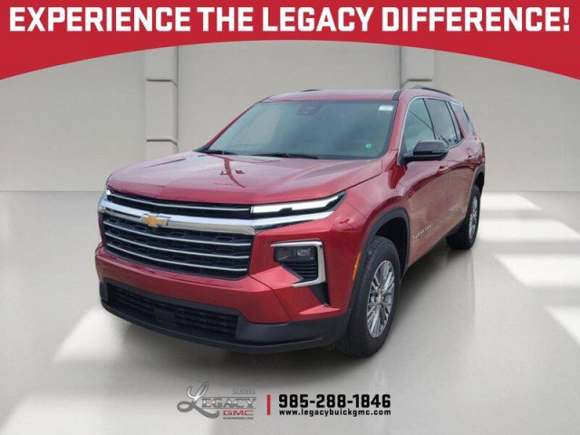 Used 2025 Chevrolet Traverse LT w/ Driver Confidence Package