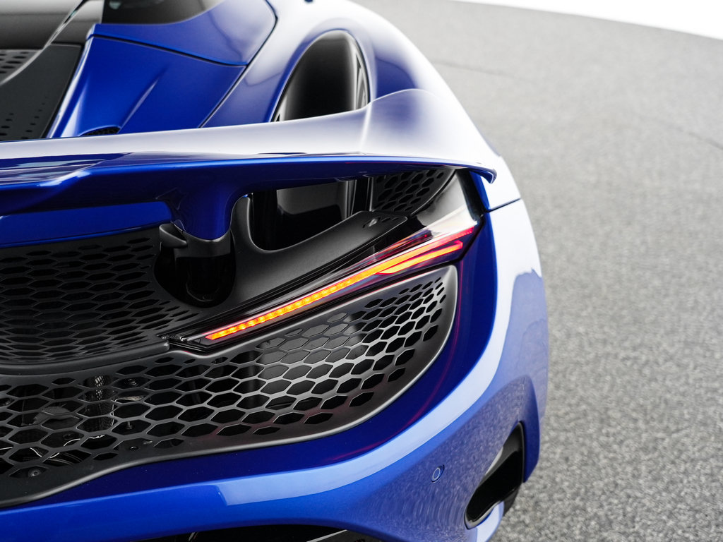 Used 2024 McLaren 750S Spider photo 41