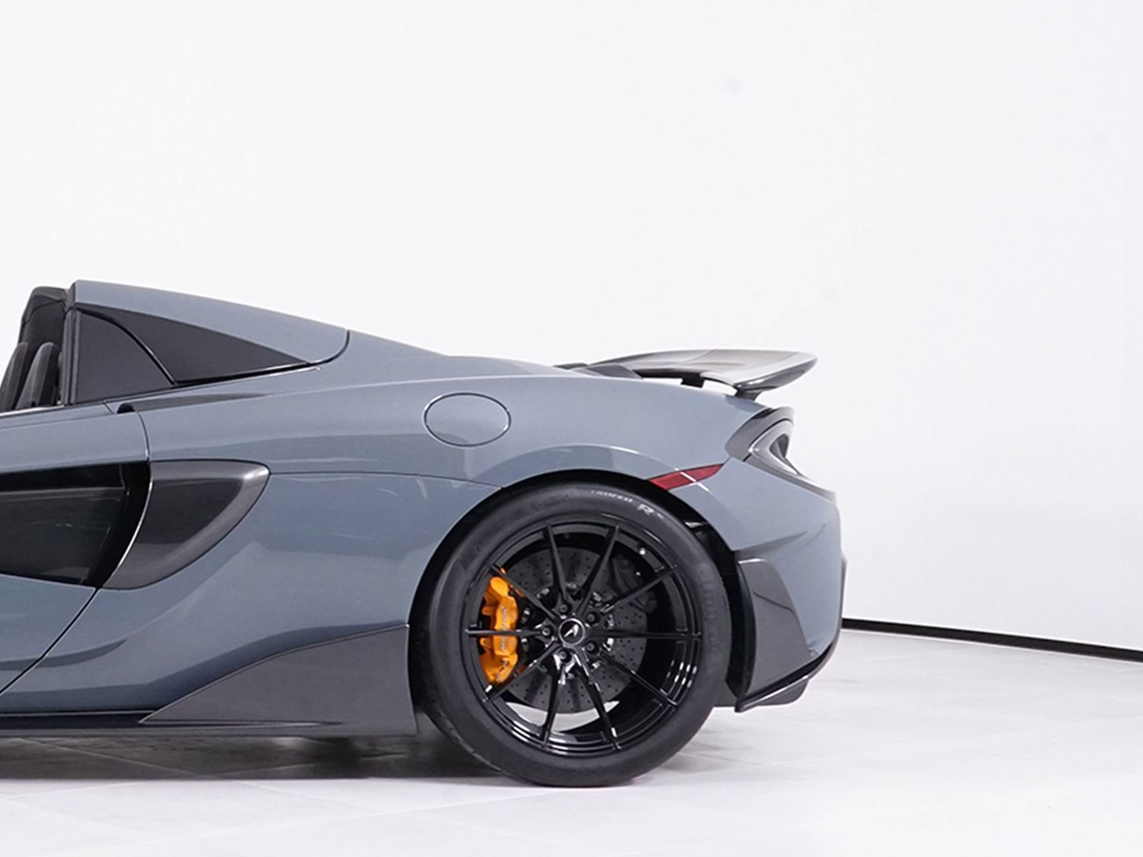 Used 2020 McLaren 600LT Spider photo 15
