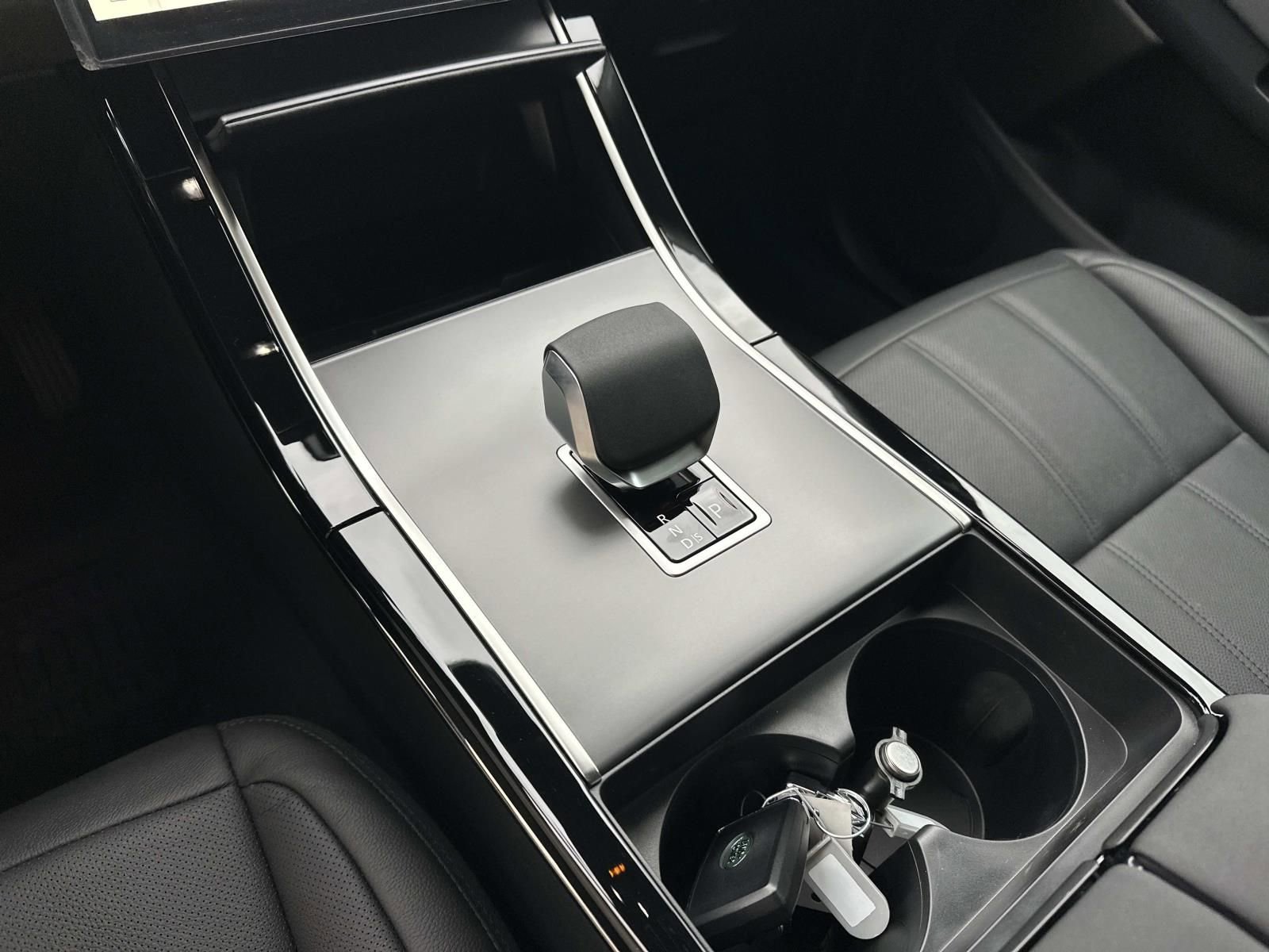 2026 Land Rover Range Rover Evoque S