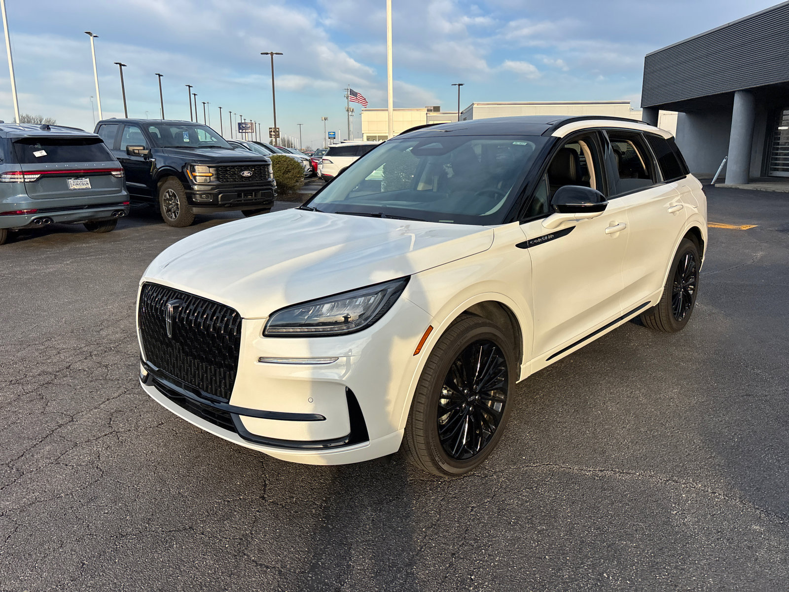 2025 Lincoln Corsair AWD