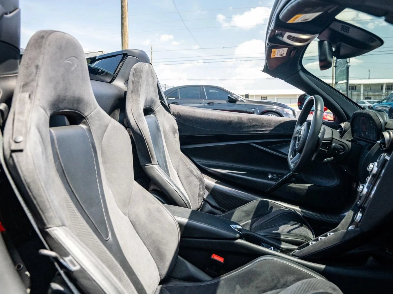 Used 2020 McLaren 720S Spider photo 41