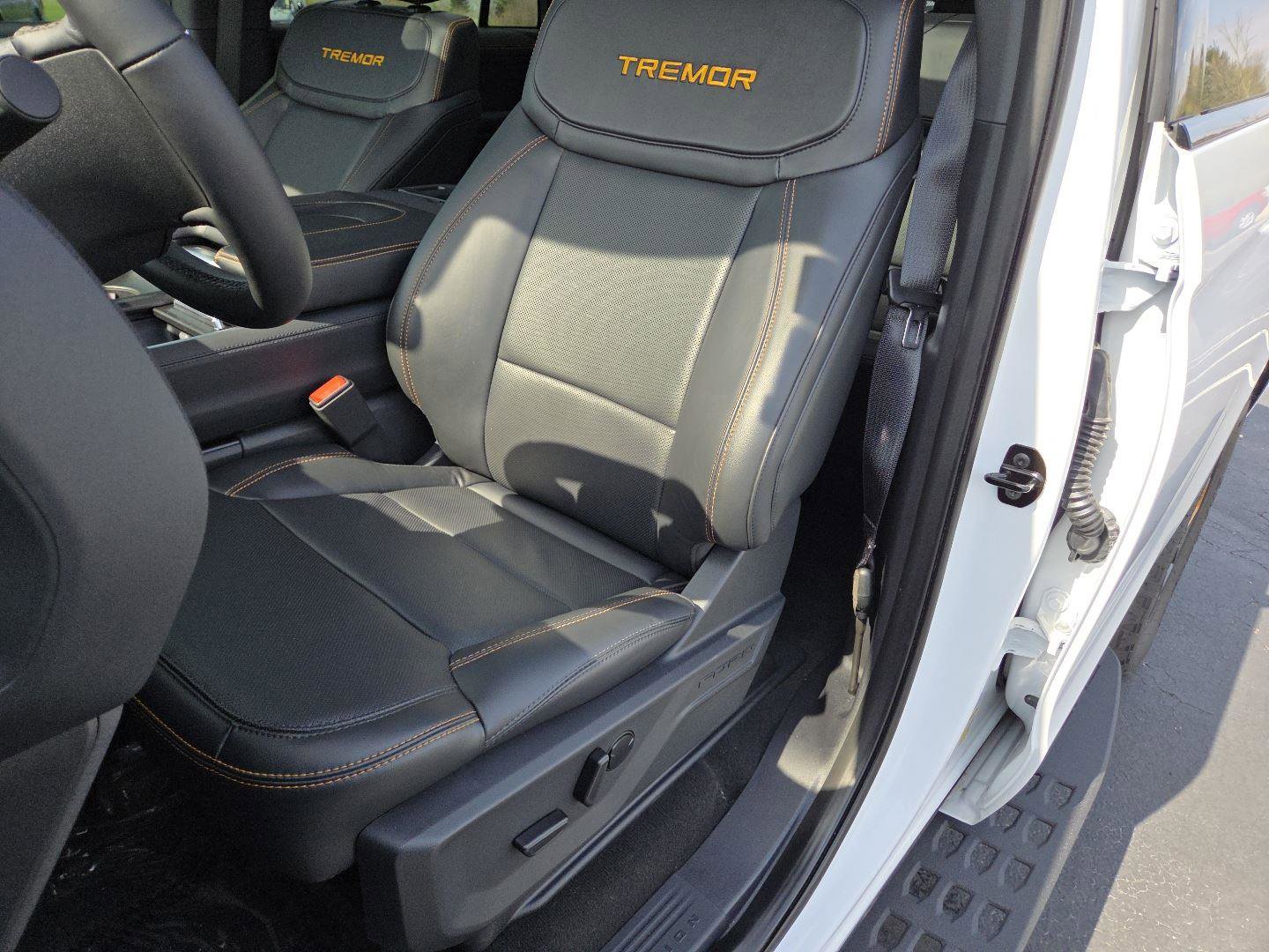 2025 Ford Expedition Tremor