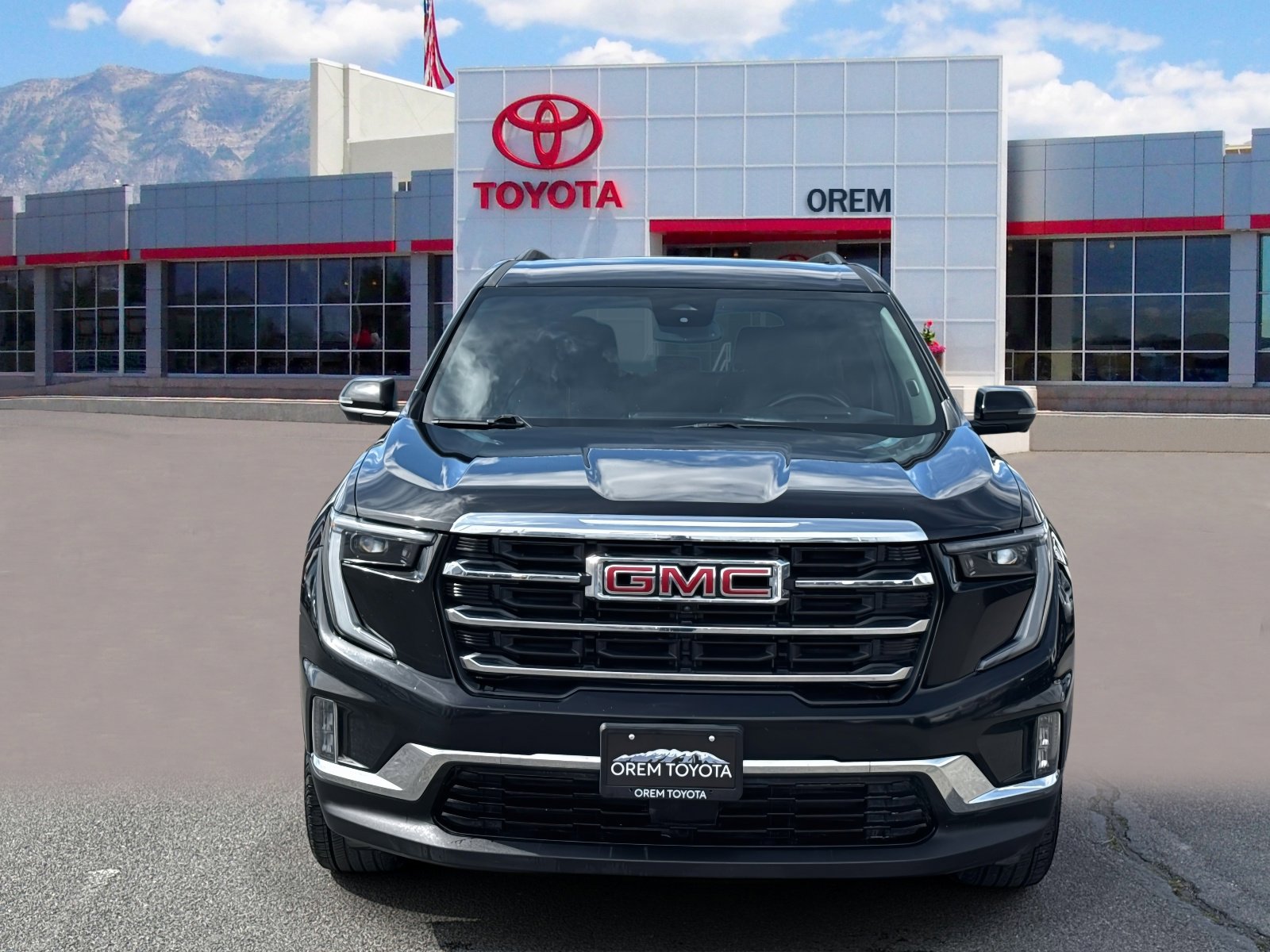 2024 GMC Acadia Elevation