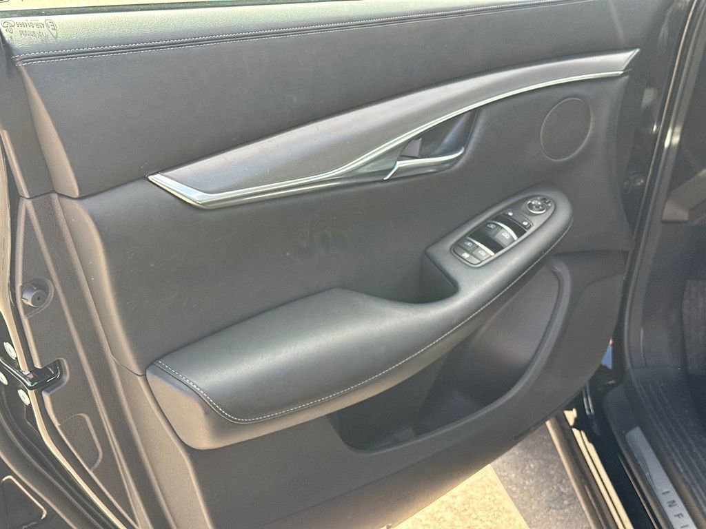 2023 INFINITI Qx50 Pure