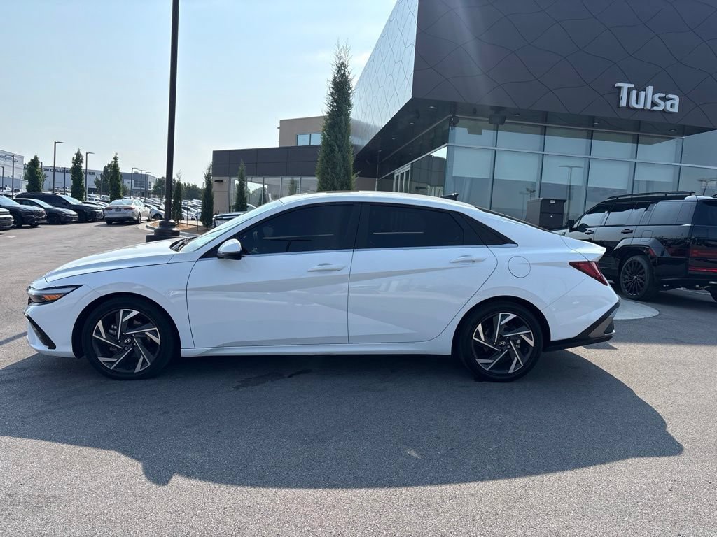 Certified 2025 Hyundai Elantra Limited