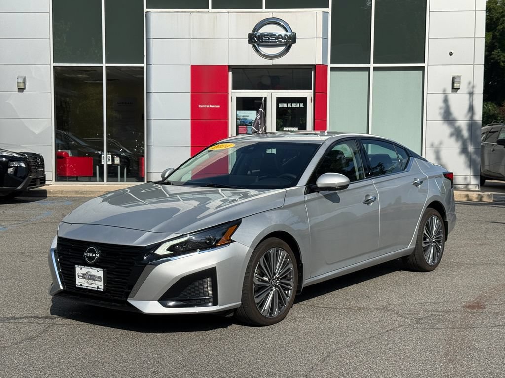 Used 2024 Nissan Altima 2.5 SL