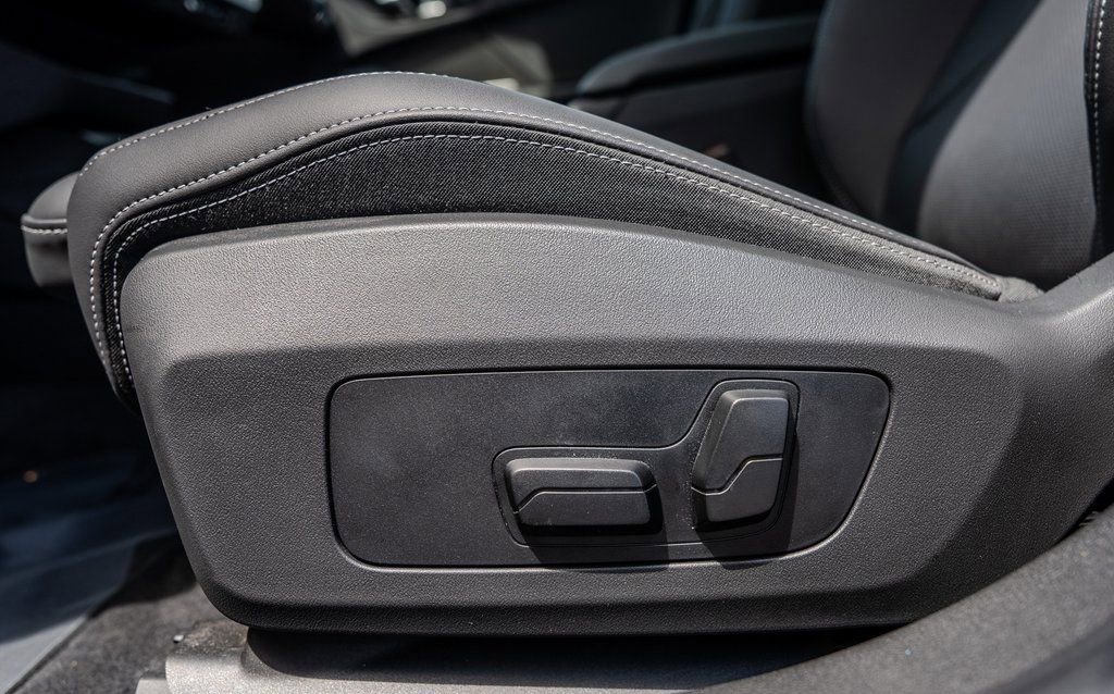 2025 BMW 228i xDrive