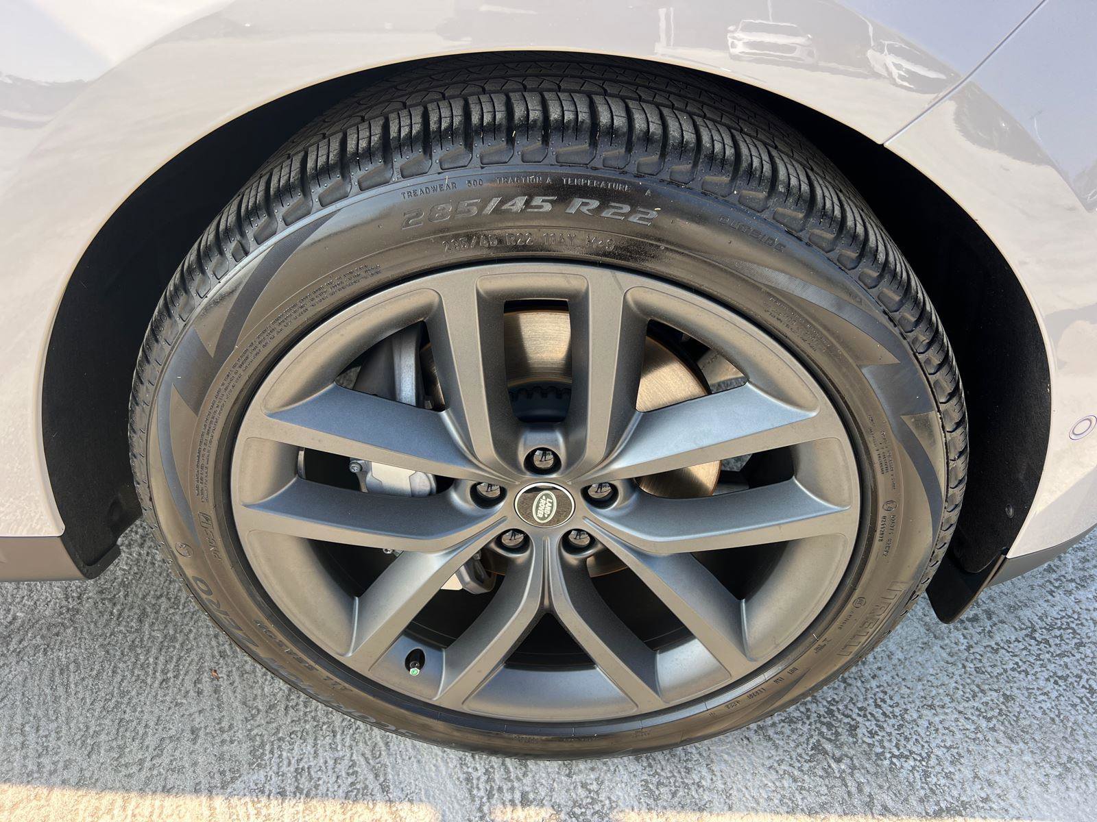 2024 Land Rover Range Rover Sport SE