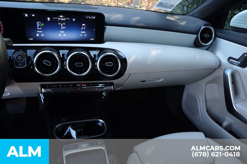 2025 Mercedes-Benz CLA 250