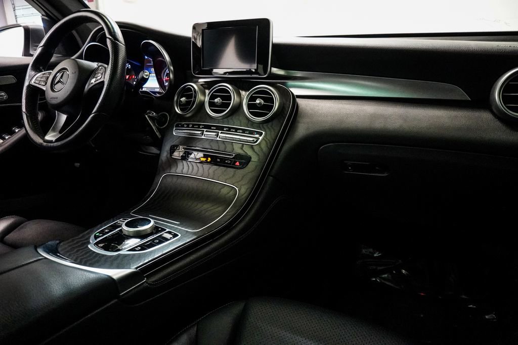 2018 Mercedes-Benz GLC 300 4MATIC