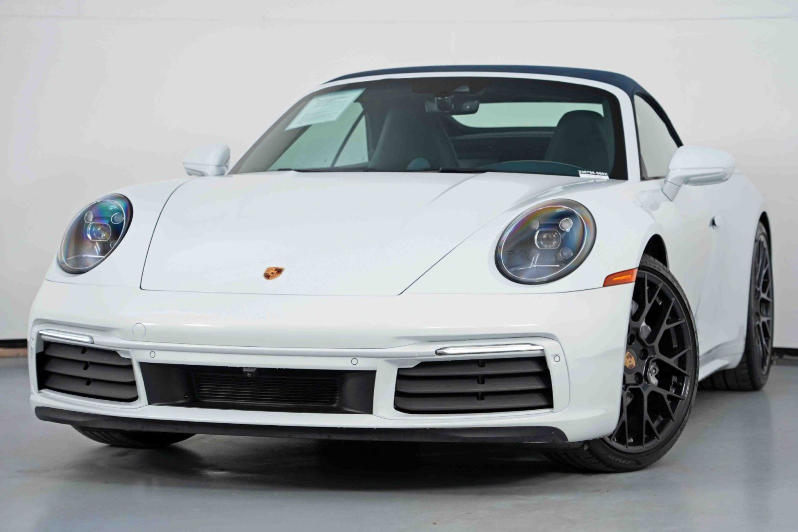 2022 Porsche 911 Carrera