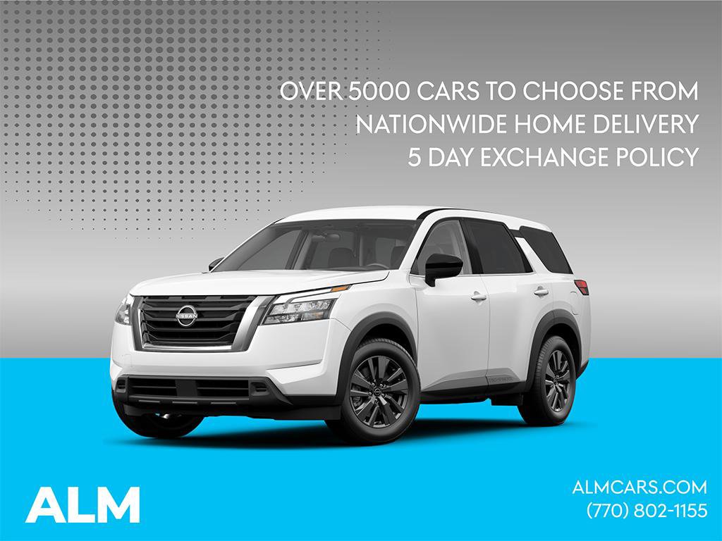 2023 Nissan Titan SV